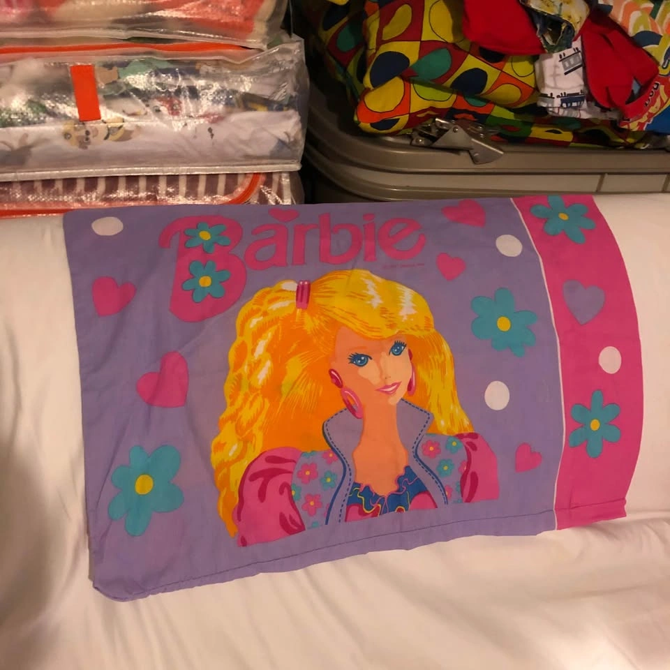 Vintage Barbie Pillowcase - photo 3