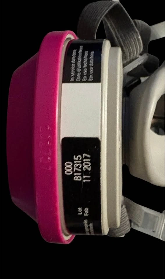 3M Respirator Mask - photo 4