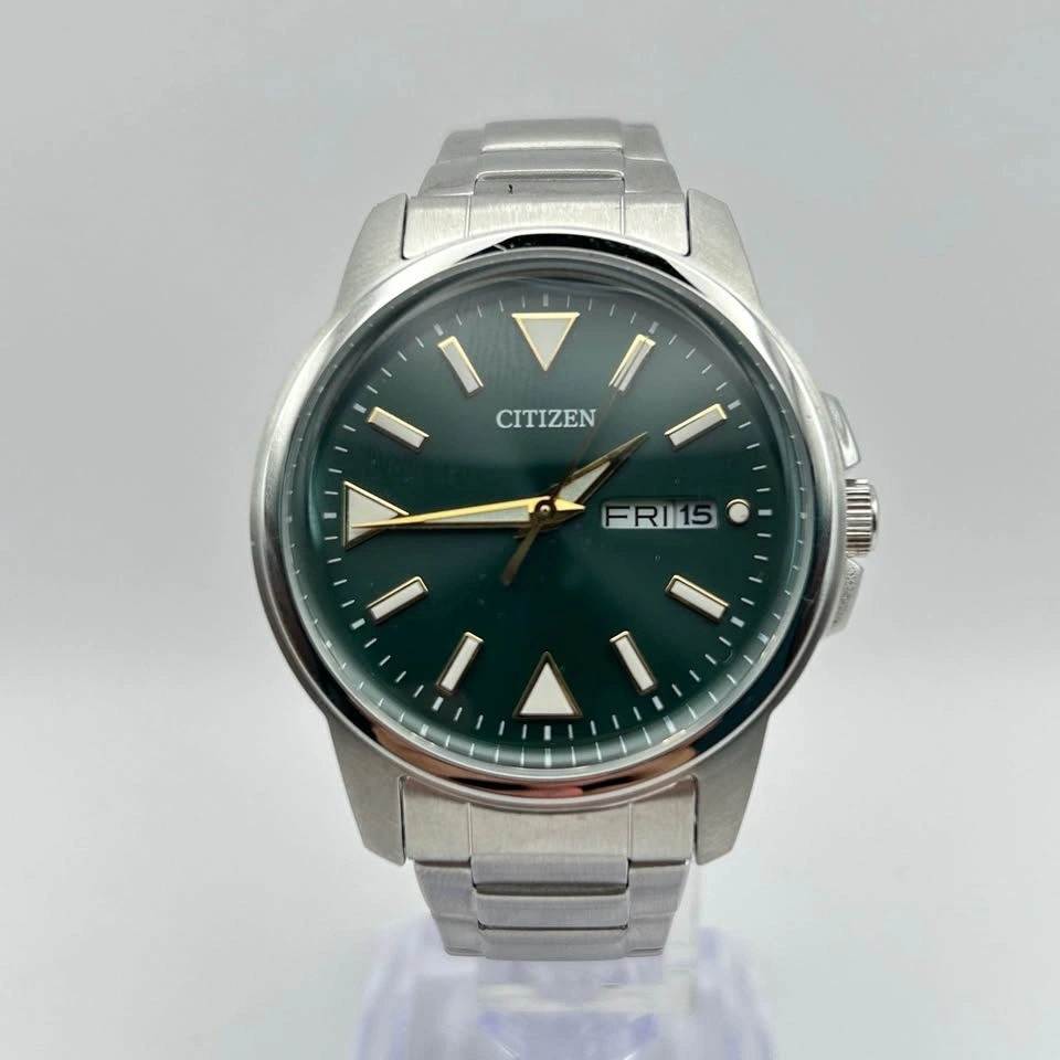Unused CITIZEN COLLECTION BM8180-71W Green Day Date Men's Watch - photo 2