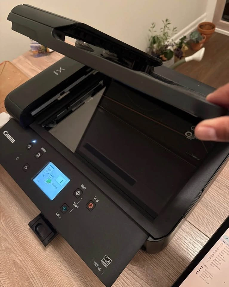 Canon PIXMA TR7520 All-in-One Printer - photo 2