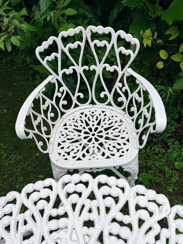 Cast Aluminum Bistro Set - photo 3