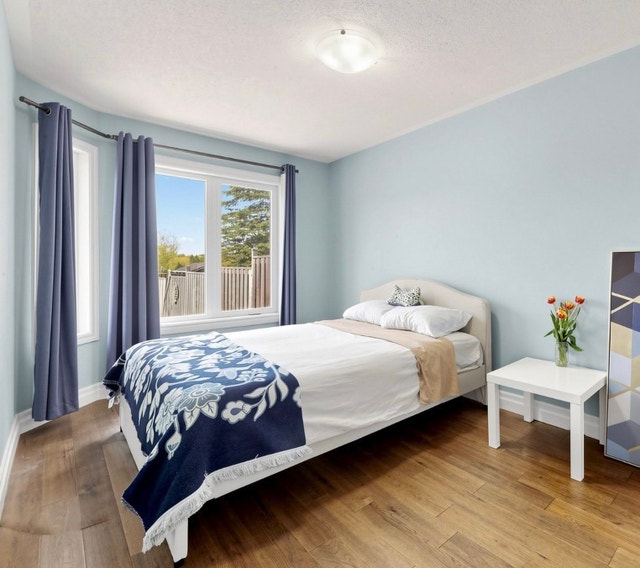 Upholstered Queen Bed Frame