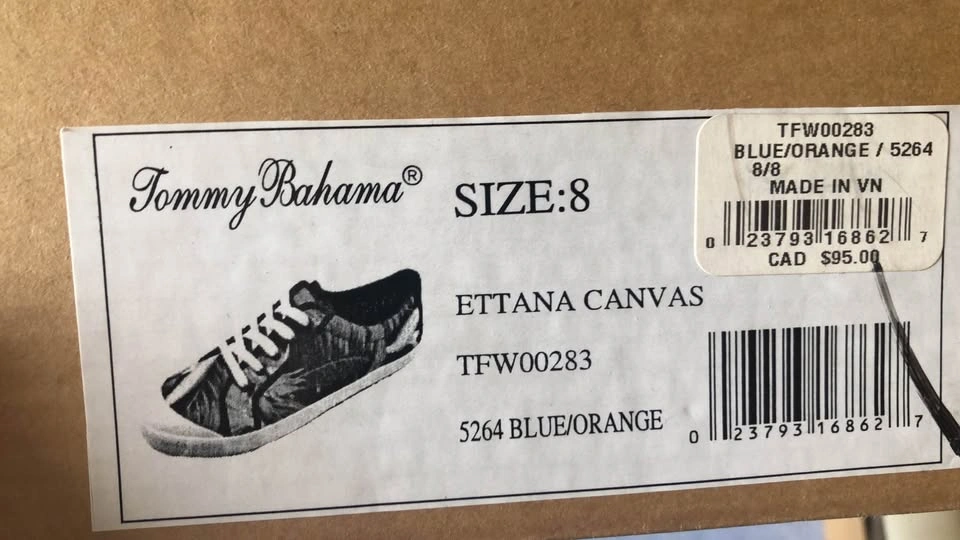 NEVER WORN Size 8 Tommy Bahama Ettana Canvas Sneakers - photo 2