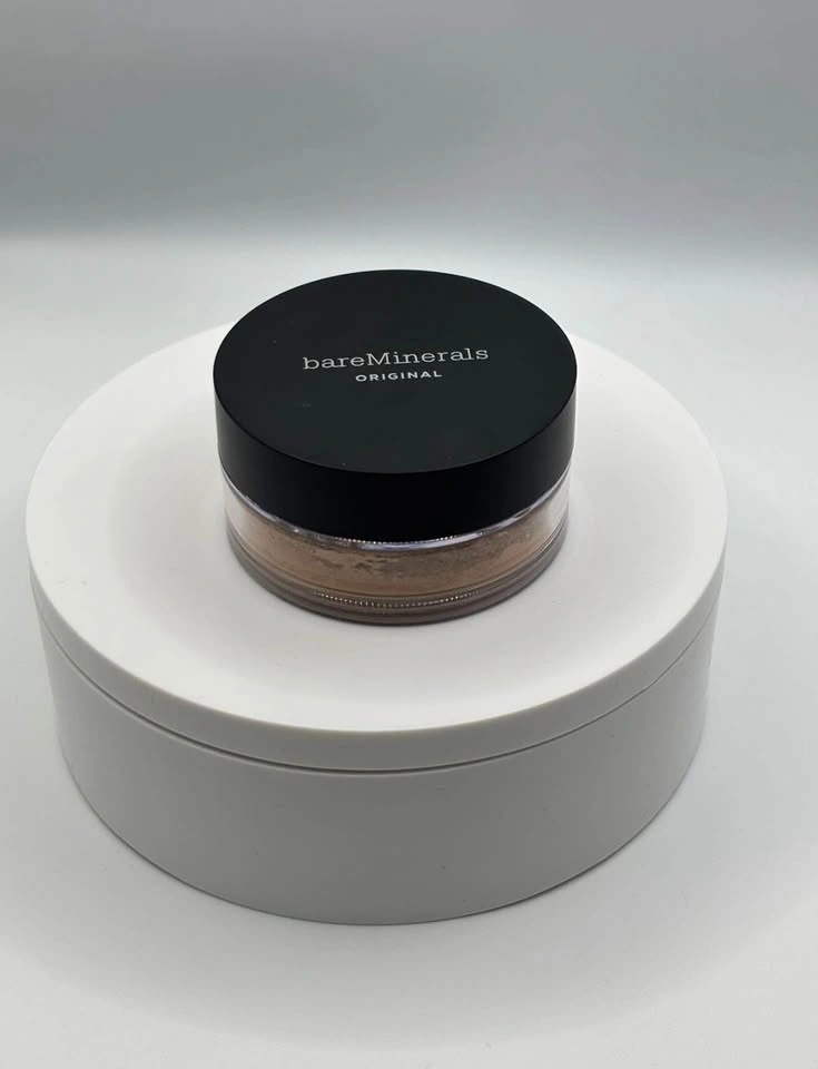 Bare Minerals Foundation - photo 4