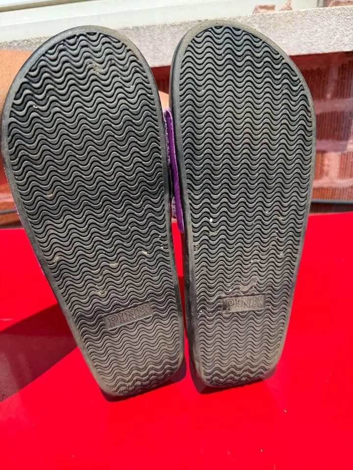 Victorias Secret PINK Sandals - photo 4