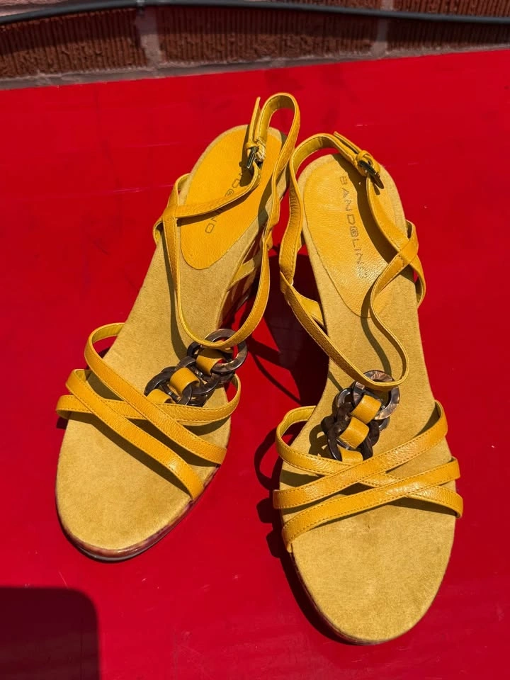 Bandolino Wedges - photo 3