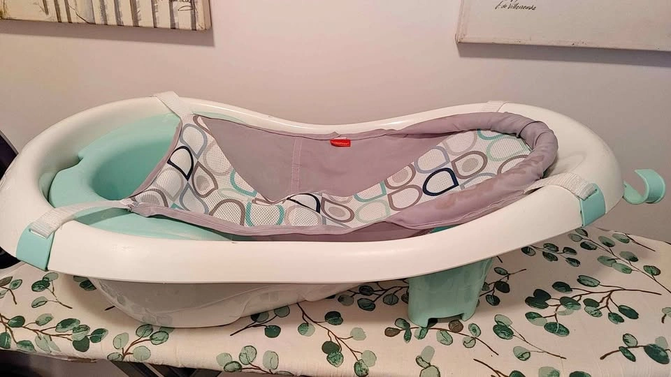 Fisher-Price 4-in-1 Sling 'n Seat Tub