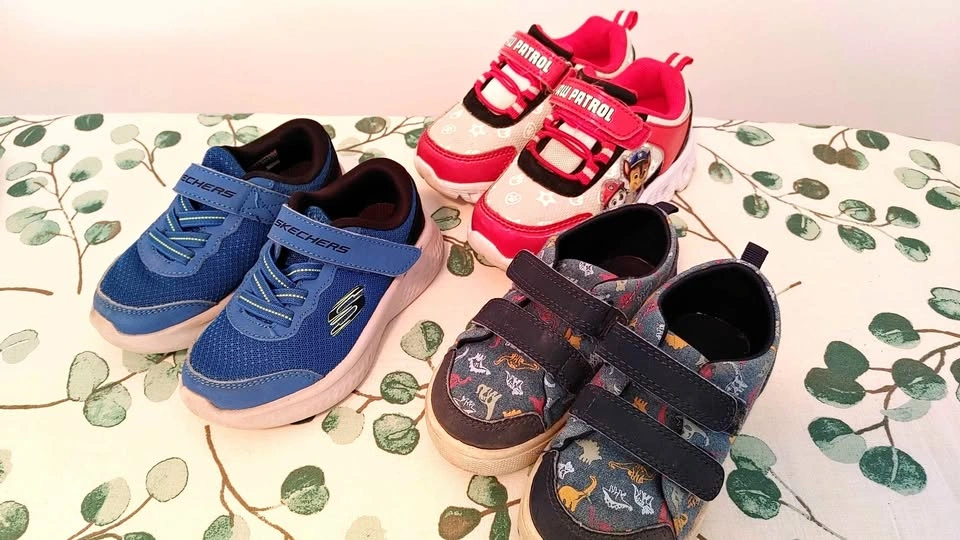 Size 8 Toddler Sneakers
