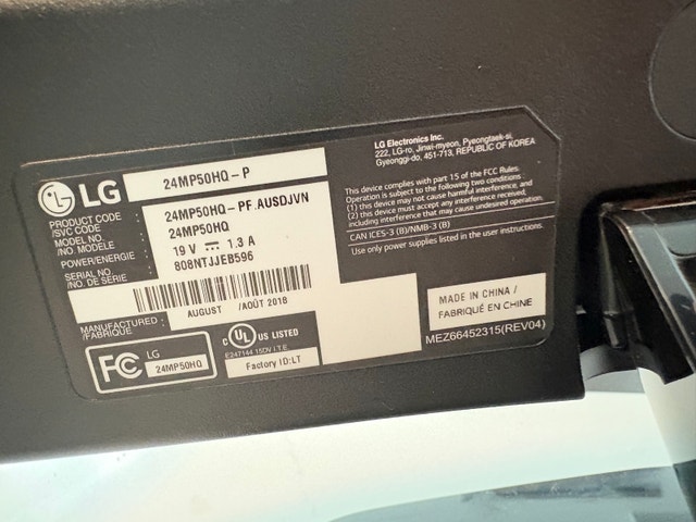 LG 24" LED Monitor - photo 2