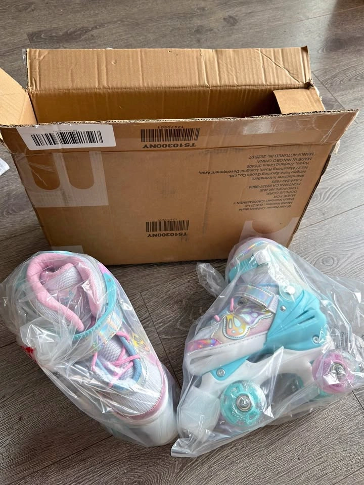Kids roller skates