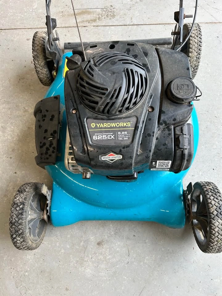 Yard works 21 inch push mower - photo 2