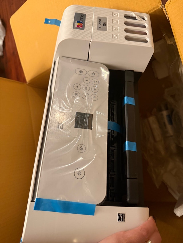 Epson EcoTank ET-2800 Wireless Color All-in-One Printer - photo 4