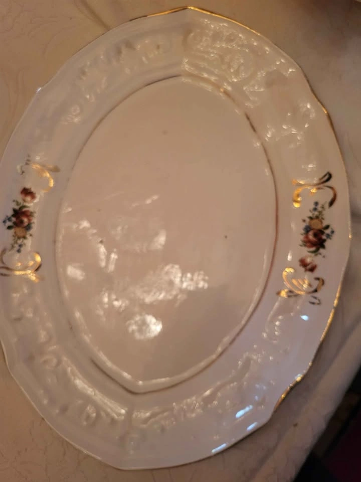 Vintage Italian Porcelain/Ceramic Soup Tureen with Matching Plat - photo 5