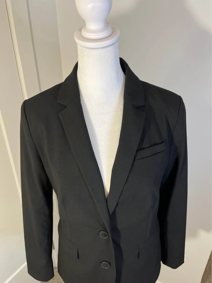 BANANA REPUBLIC Black Women's Blazer - Size 4P - photo 2