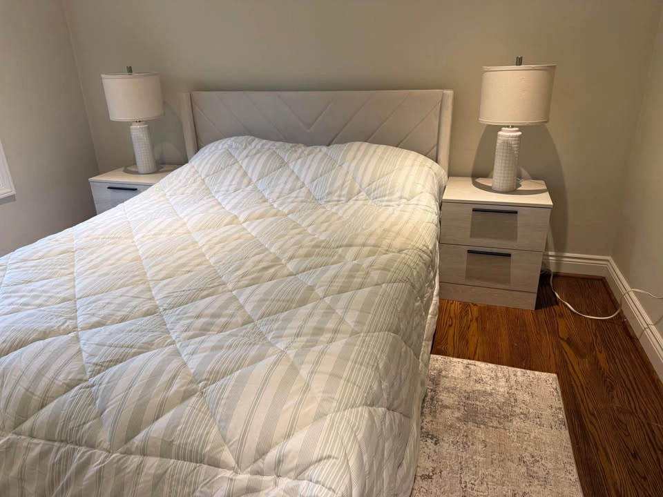 Queen Upholstered Bed Frame with Chevron Headboard - photo 2