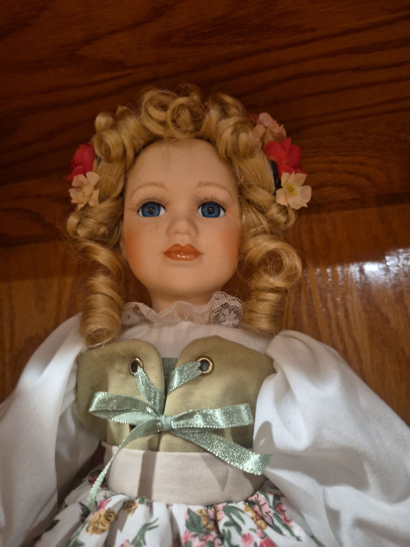 PORCELAIN SEYMOUR MANN HANSEL AND GRETEL DOLLS - photo 3