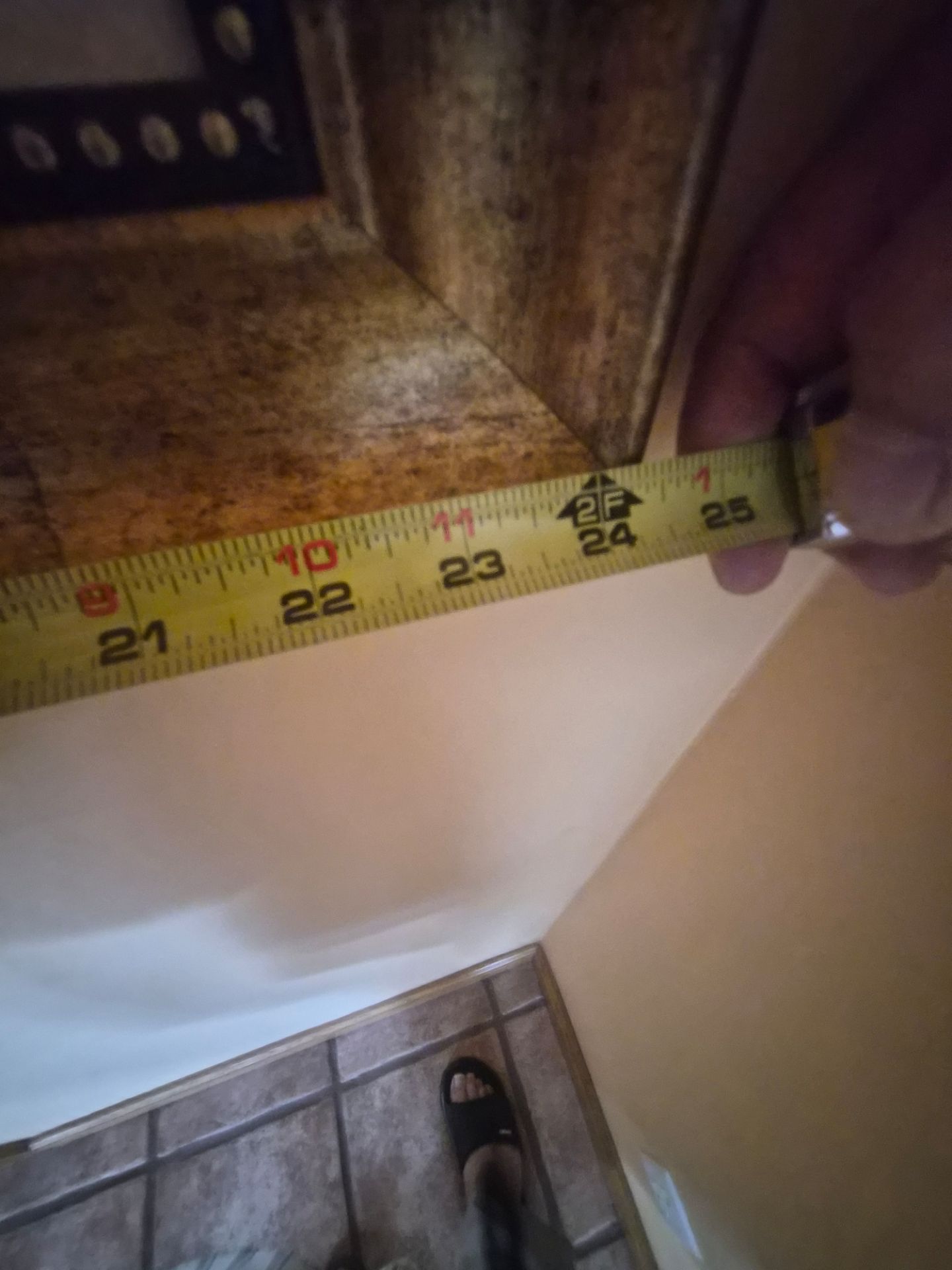 WALL MIRROR