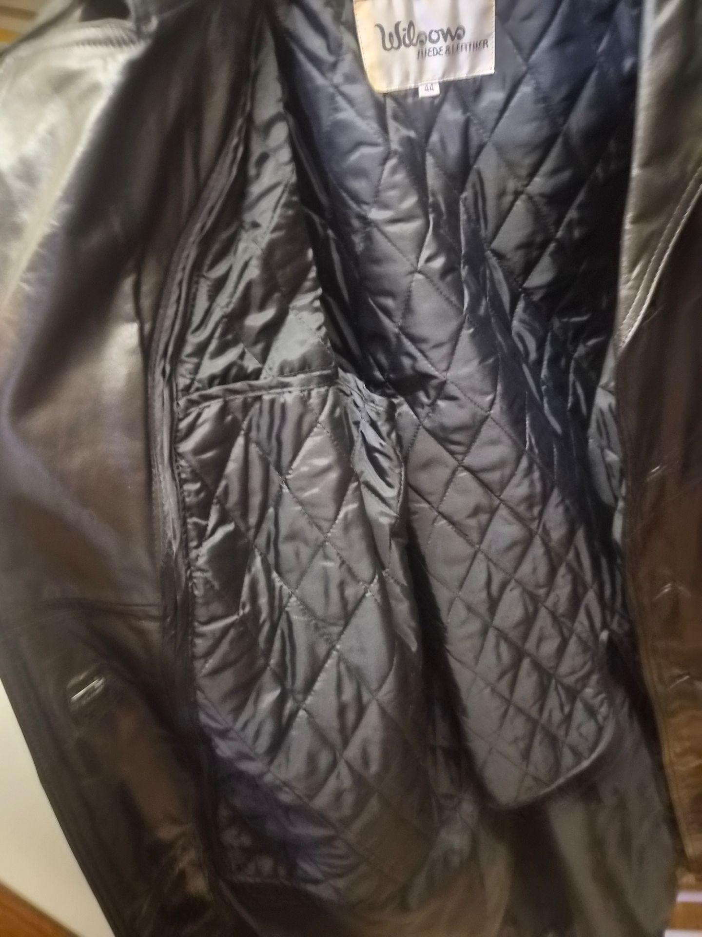 MENS FULL LENGTH LEATHER COAT SIZE 44