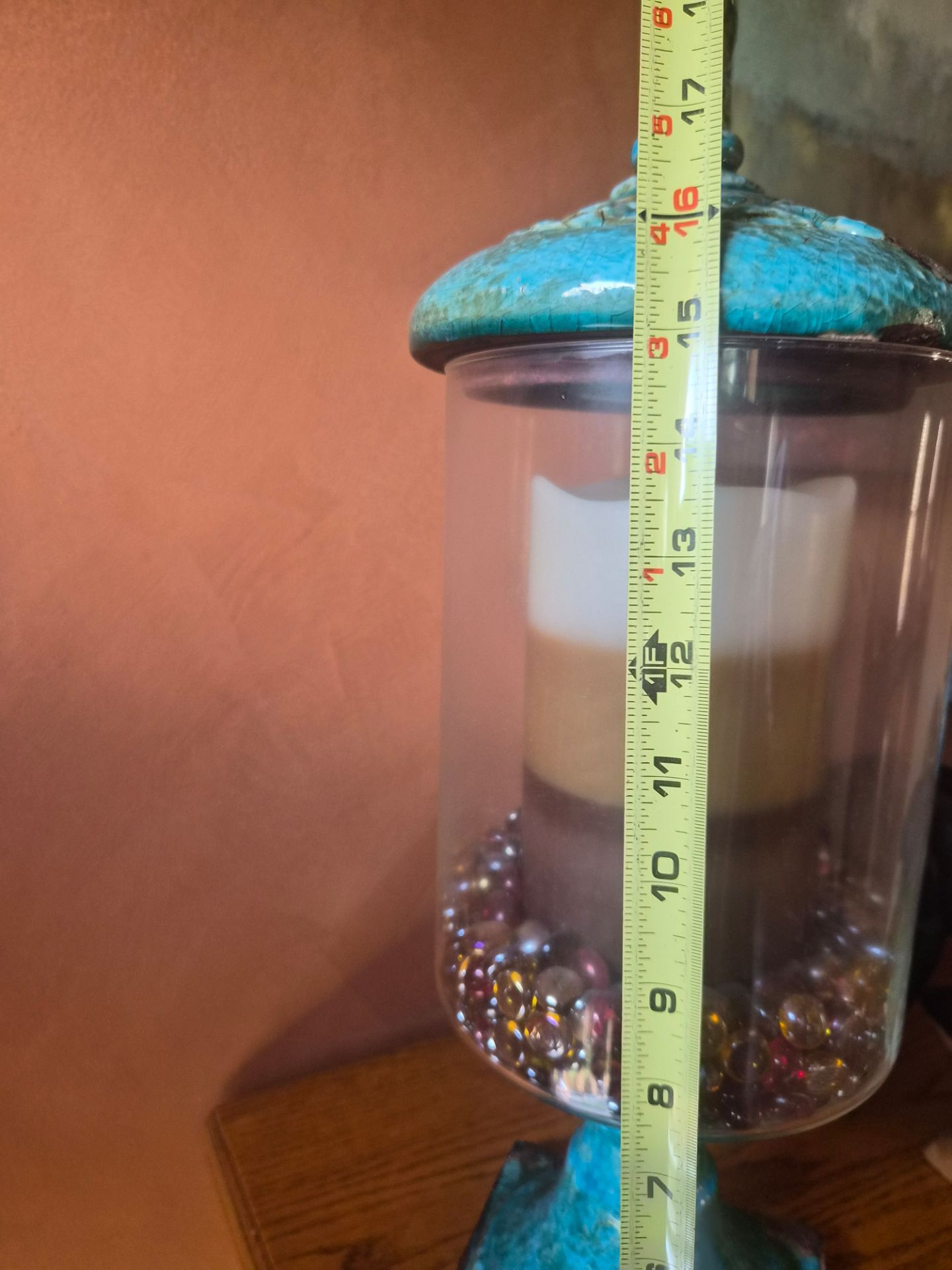 GIANT PILLAR CANDLE JAR AND TWO BIRDS DECOR