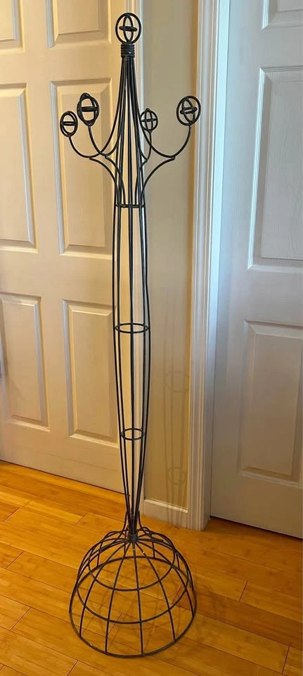 Metal Coat Rack/Hanger