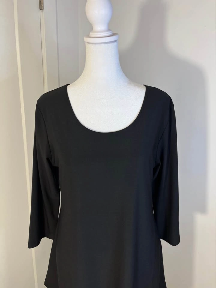 CREATION Asymmetrical Long Black Top - photo 2