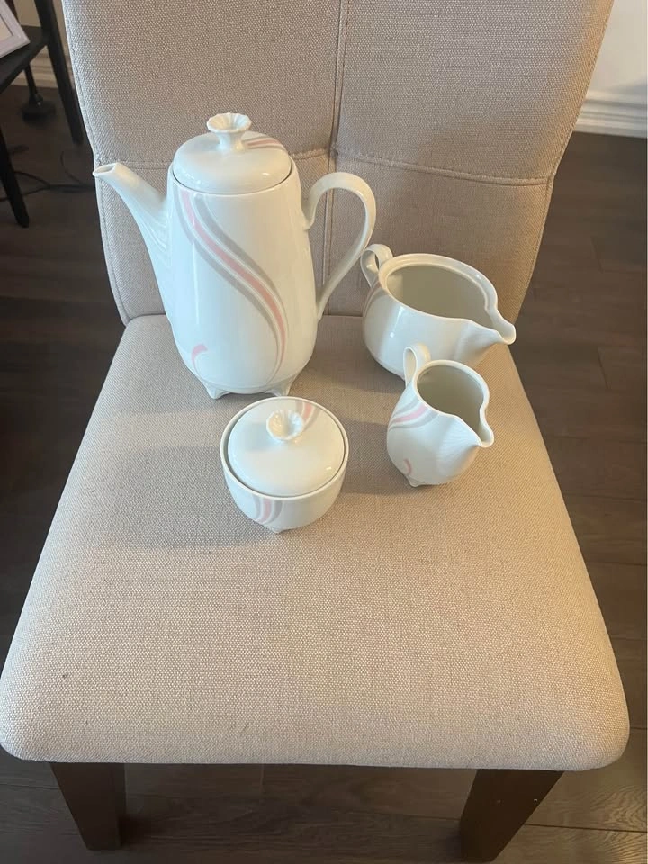 Vintage Schirnding Bavaria German Porcelain Dinnerware Set - photo 5
