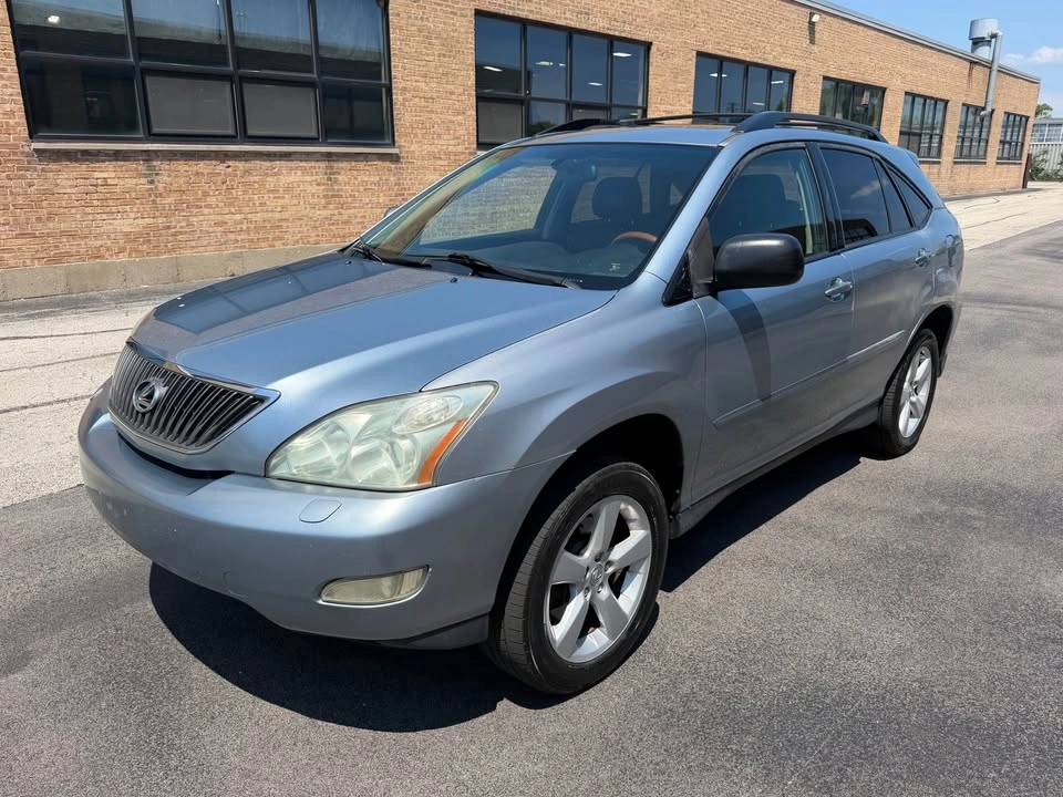2004 Lexus RX 330 Sport Utility 4D - photo 2