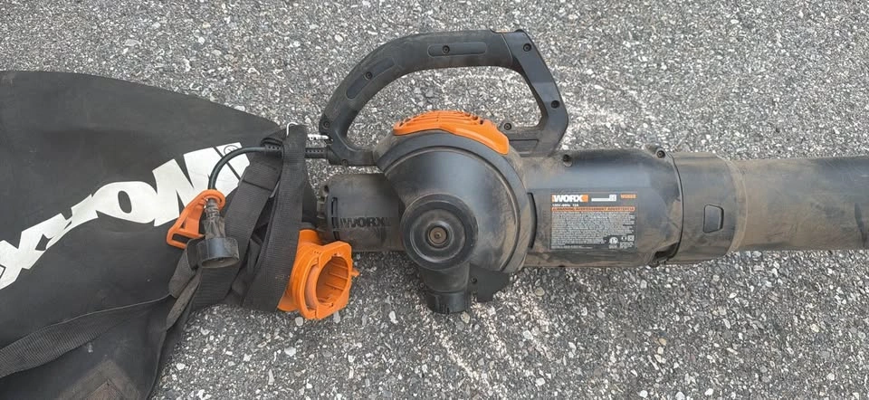 Worx TriVac Leaf Blower Mulcher Vac - photo 3