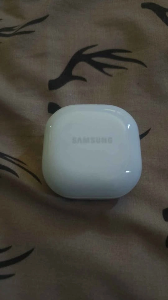 Brand new Samsung galaxy buds FE - photo 2