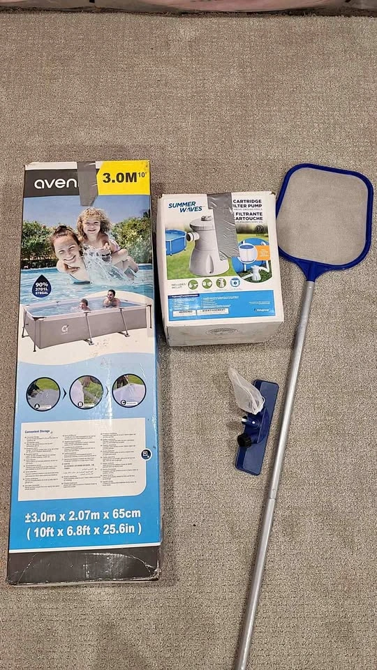 Avenli 10ft x 6.8ft Pool with Filter, Heater, and Skimmer