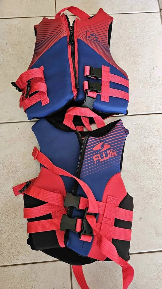 Fluid Aquatics Child Life Jackets (2 available)