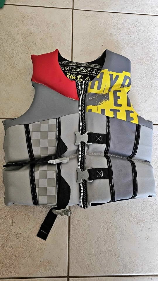 Hyperlite Youth Life Jacket. 2 available