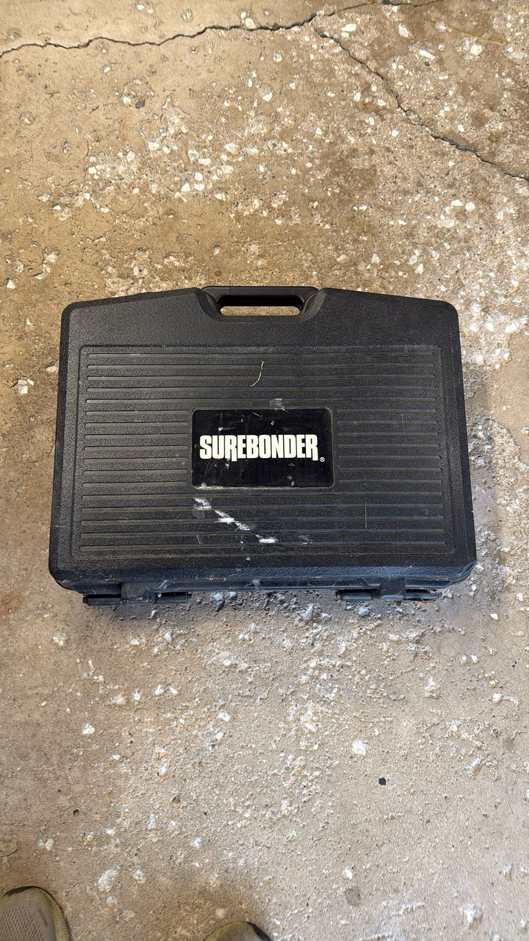 Surebonder 3pc Air Nailer Set With Case