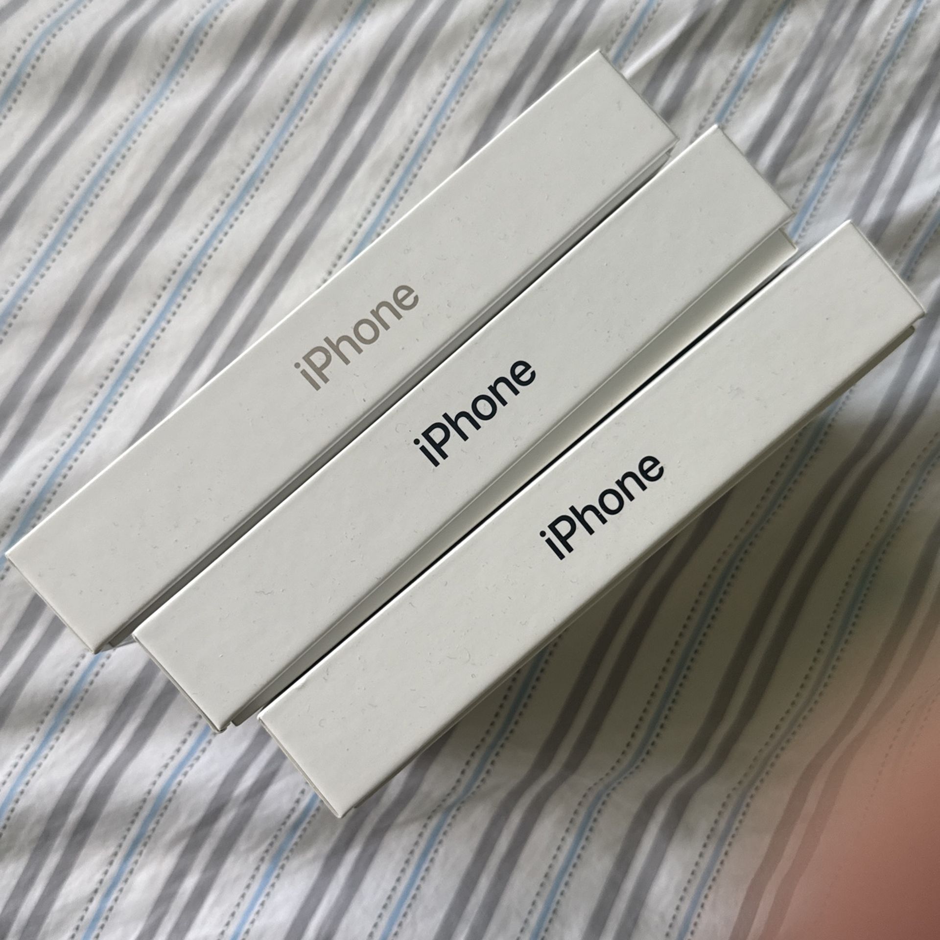 iPhone 13 Empty Boxes