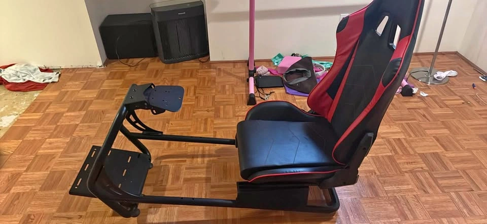 Racing cockpit