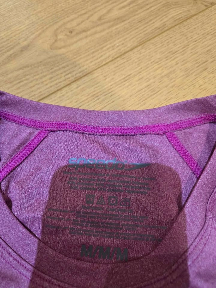 BNWT Women's swim suit (Top) - photo 4