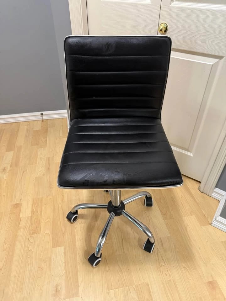 Office chair - photo 2
