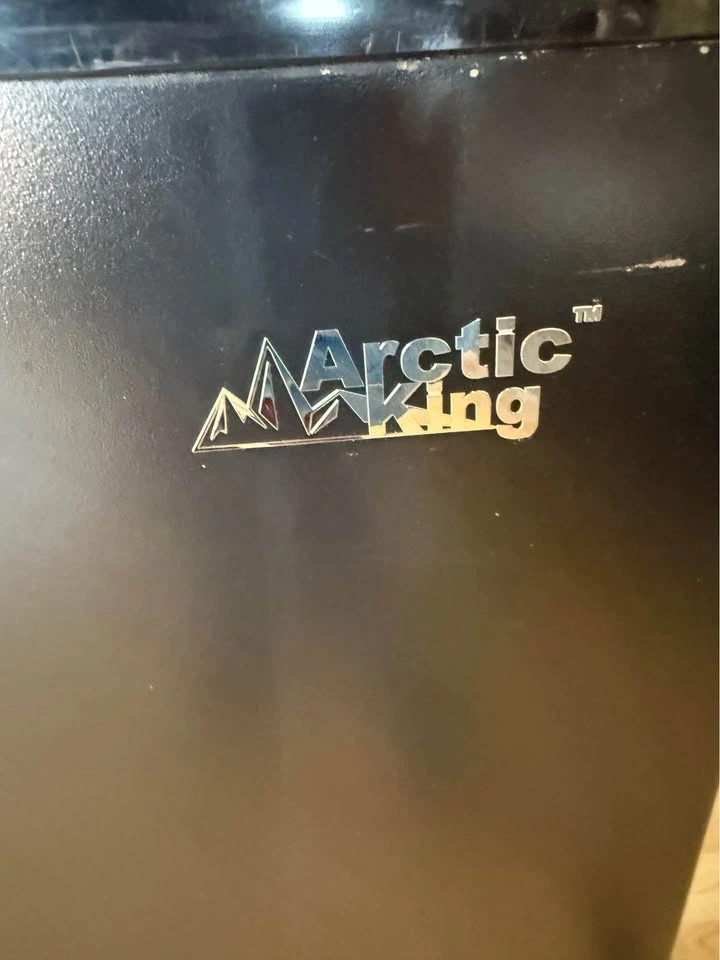 Arctic king chest freezer - photo 4