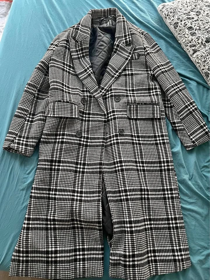 Moving Sale! Brand New Korean Plaid Long Coat (Unisex) - Size M