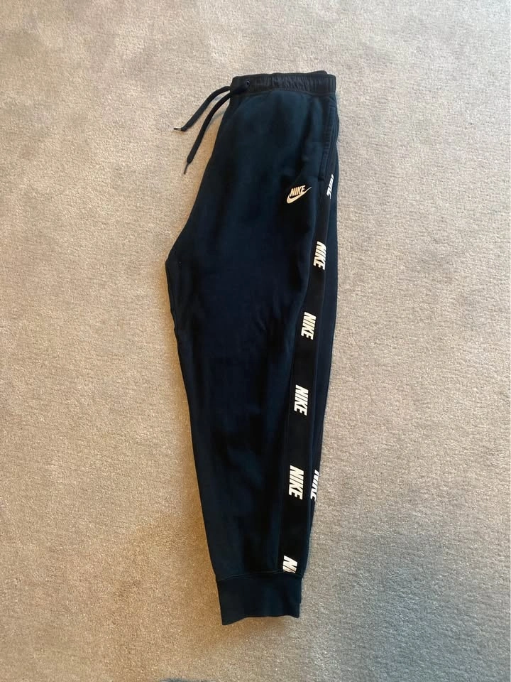 Nike pants size XL - photo 2