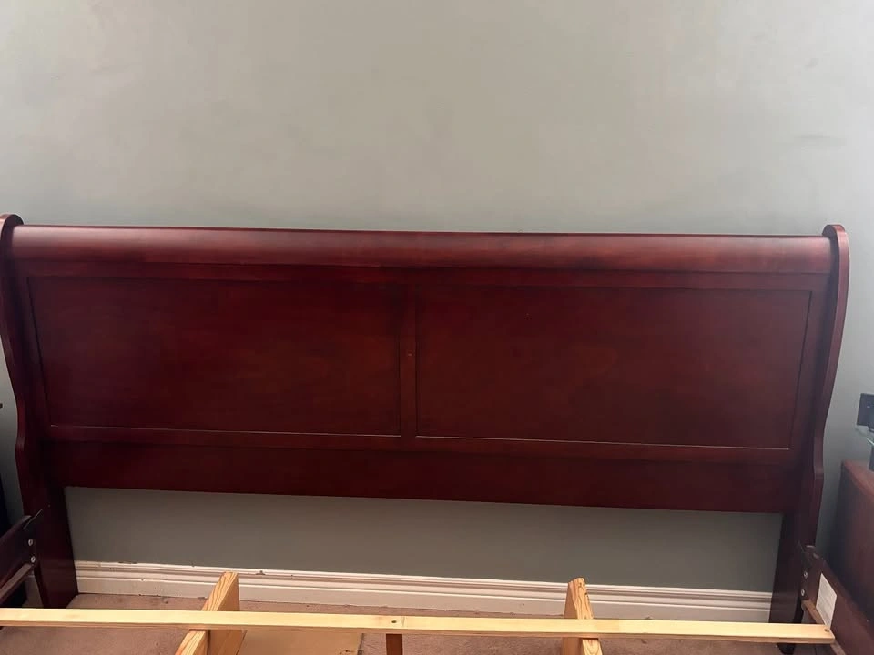 King Size Bedroom Set - photo 2