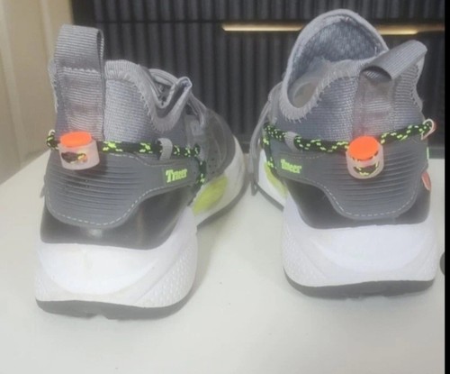 Modern gray sporty sneakers - photo 4