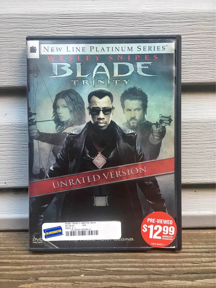 Blade Trinity Unrated 2 DVDs - Platinum Series - Like New