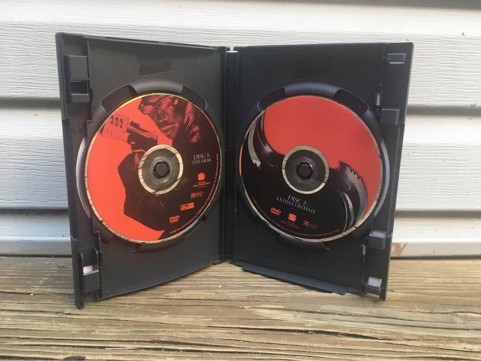 Blade Trinity Unrated 2 DVDs - Platinum Series - Like New - photo 2