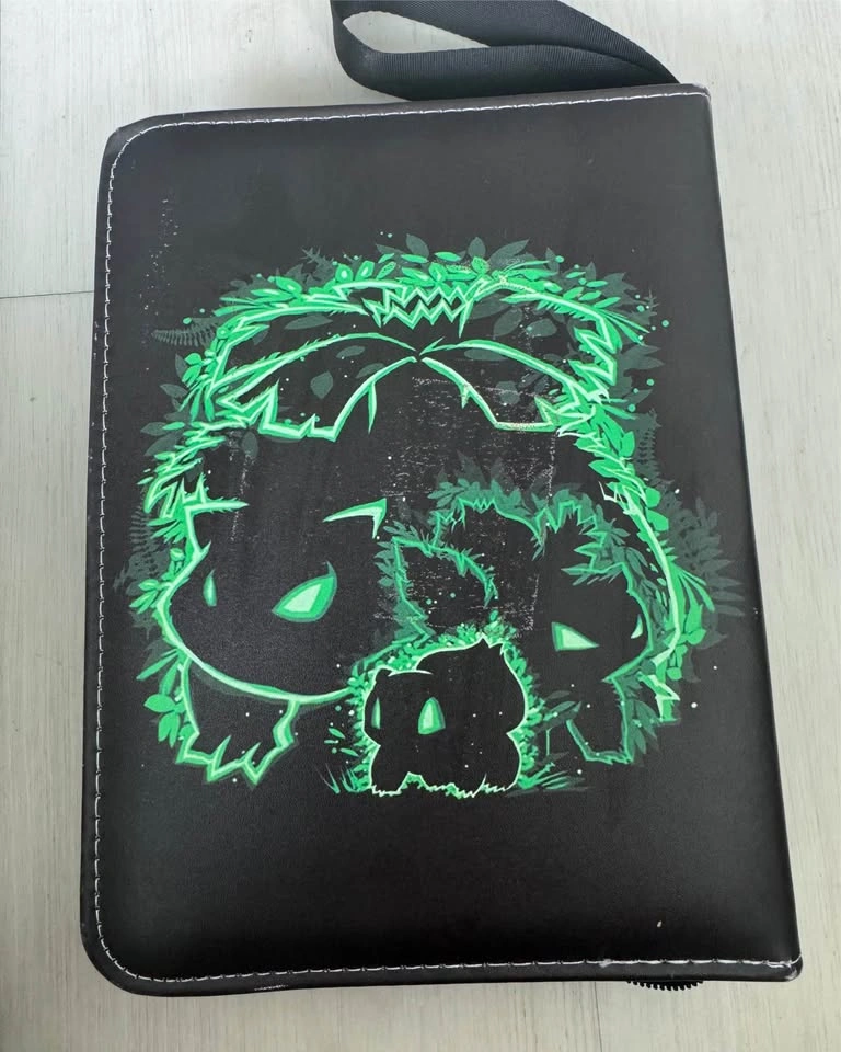 Filled Pokémon card binder - photo 2