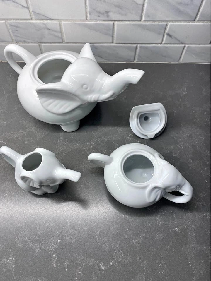 3-Piece White Ceramic Elephant Tea Set
