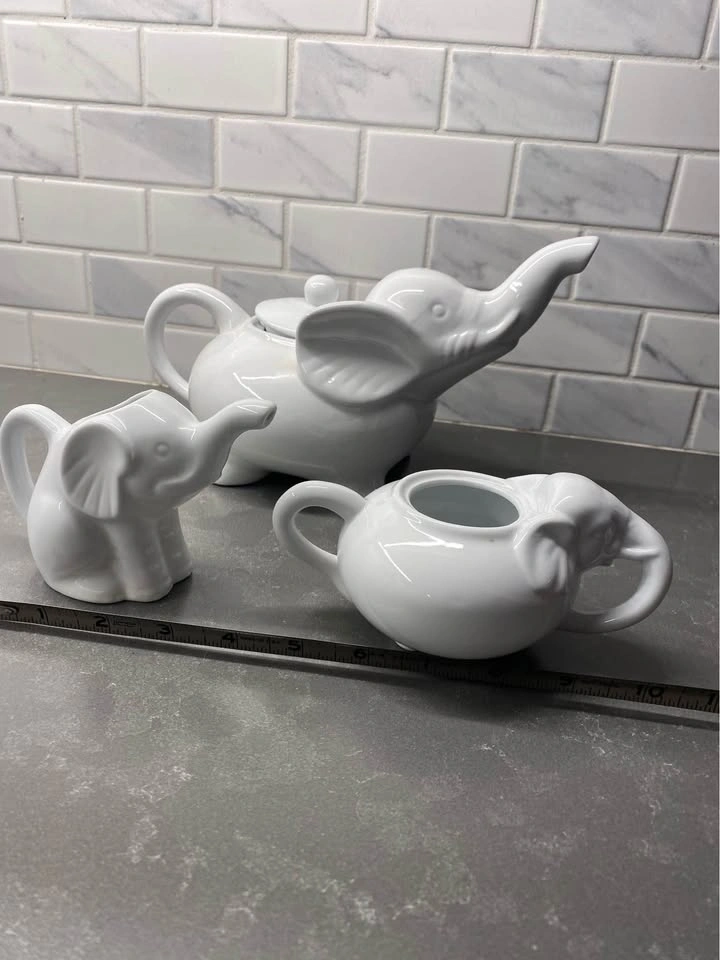 3-Piece White Ceramic Elephant Tea Set - photo 2