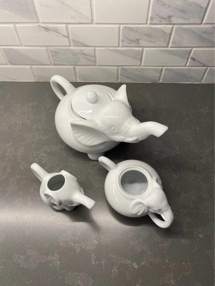 3-Piece White Ceramic Elephant Tea Set - photo 3