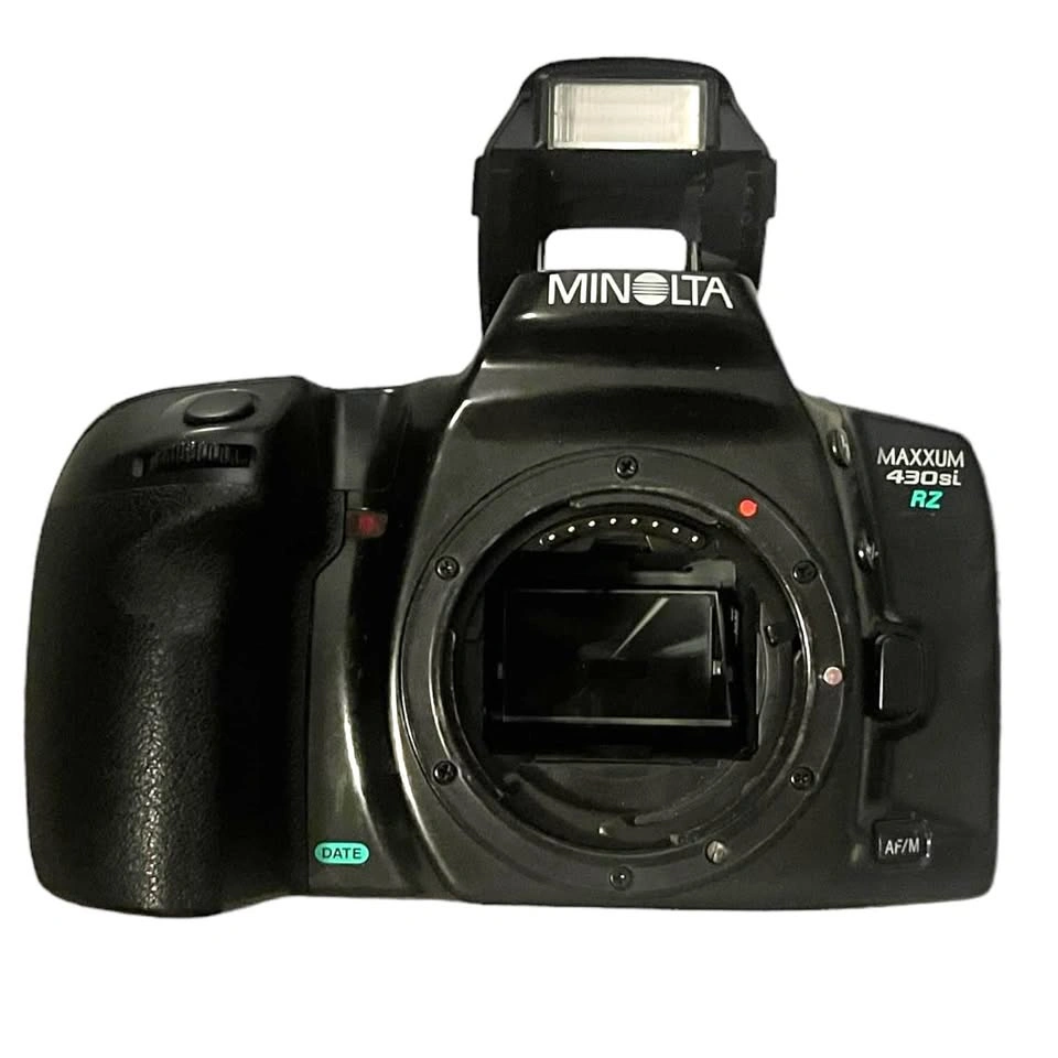 Minolta Maxxum 430si RZ 35mm SLR Camera Body with Bag