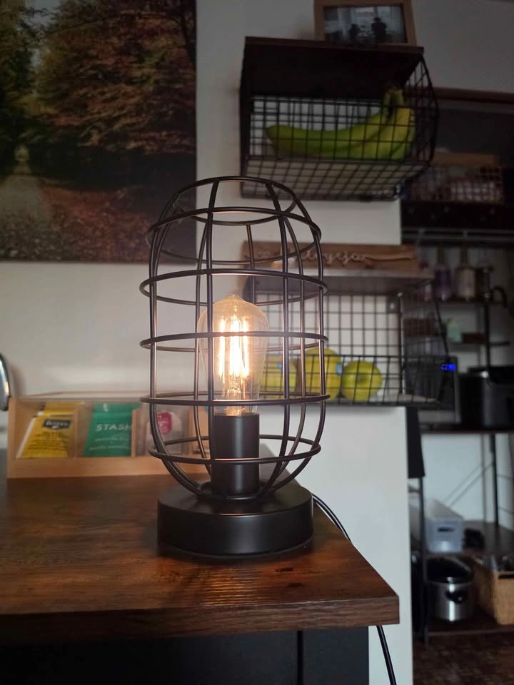 Dimmable table lamp - photo 2